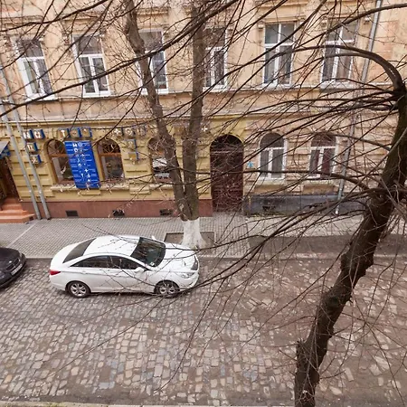 3Х Комнатная Уютная Квартира В Центре Львова 外观 照片